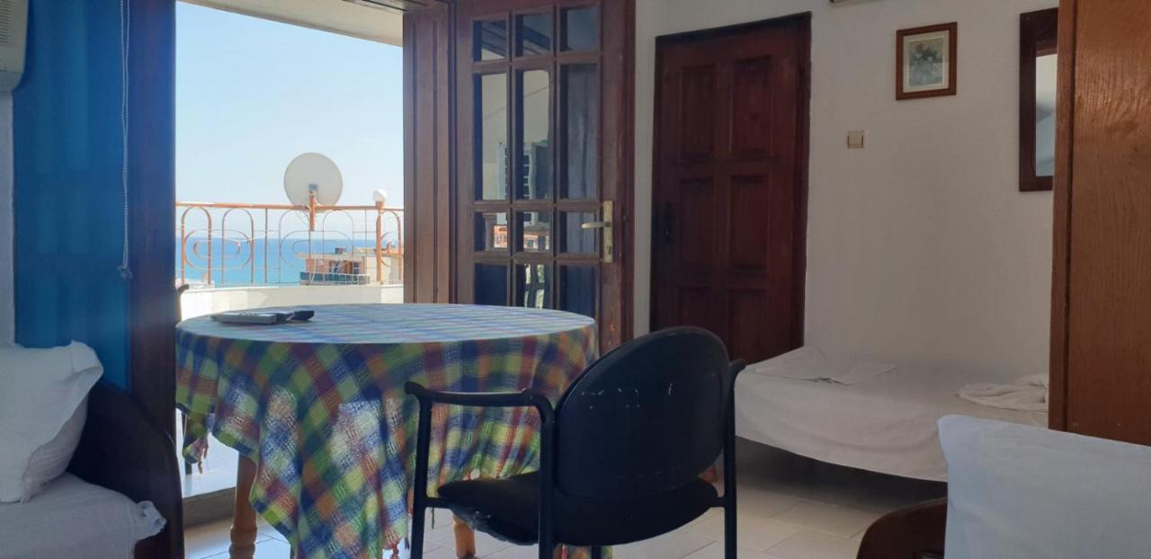 Lazur Hotel Ravda Esterno foto